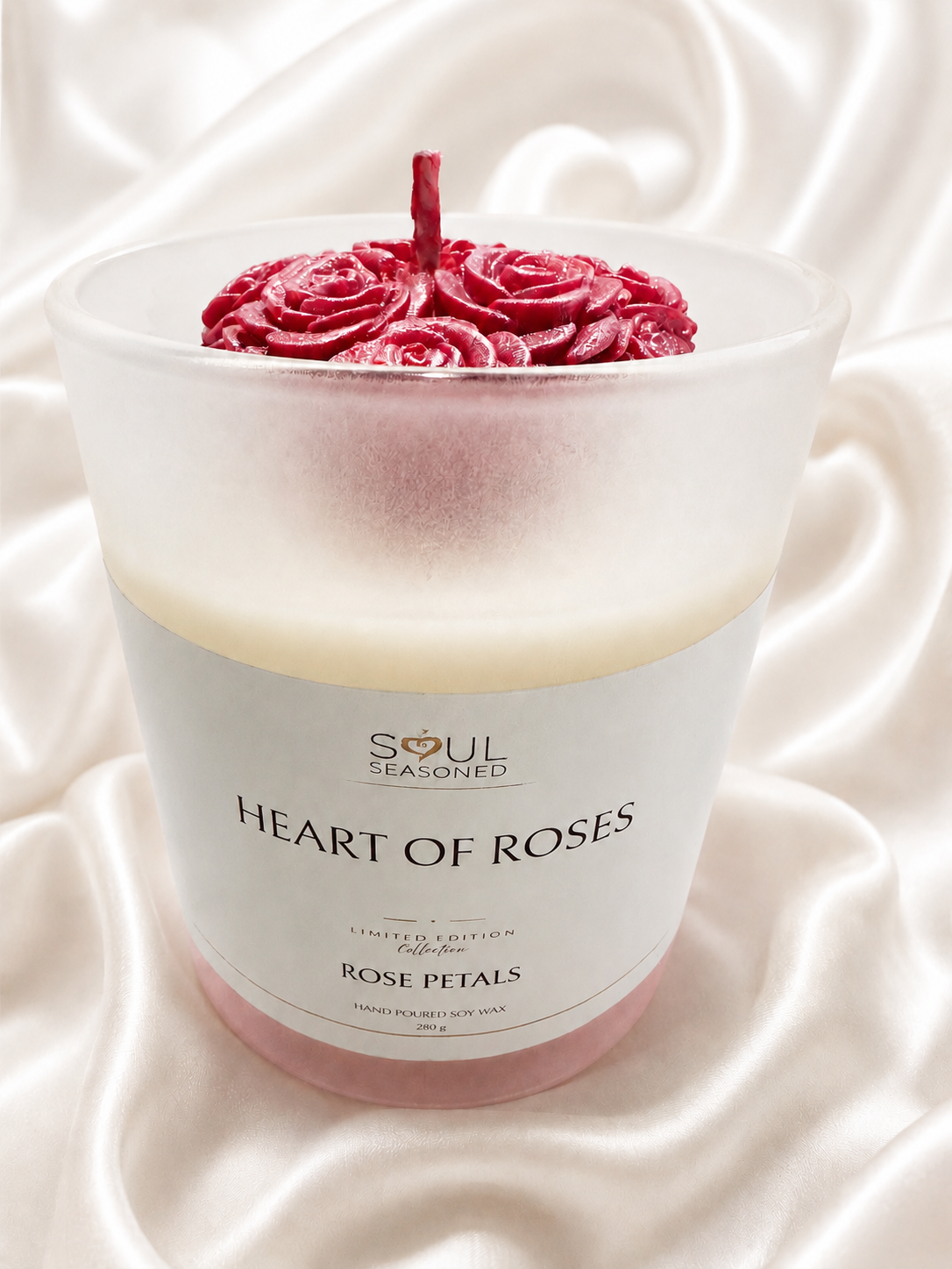 HEART OF ROSES – Rose Petals (Frosted Cambridge Vessel)